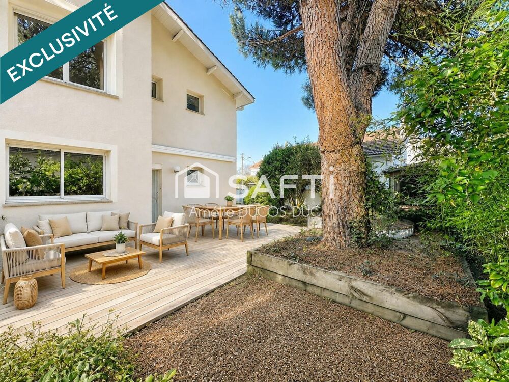 Vente Maison Maison familiale 3 chambres, 1 bureau, 1 salle de bain, 1 salle d'eau, 2 WC, 1 garage Pessac