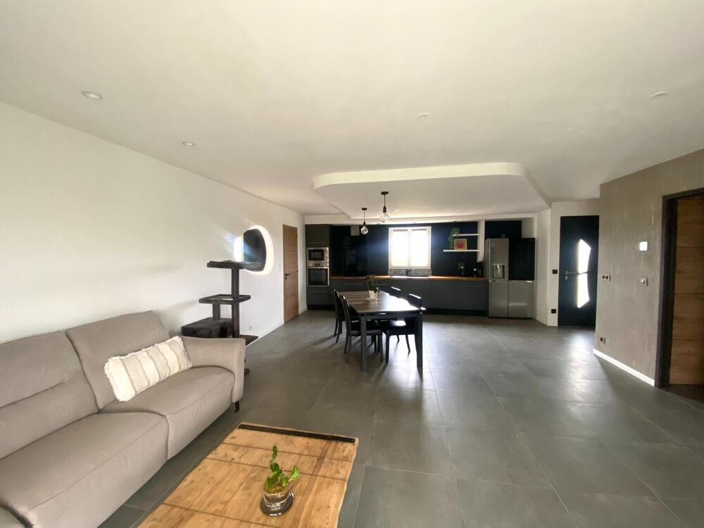 MAISON DE PLAIN-PIED SOUS DECENNALE AVEC VUE DÉGAGÉE SUR LES CHAMPS À 10 MINUTES DE LA ROCHELLE !