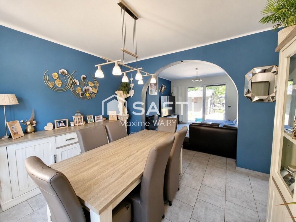 Vente Maison Maison semi plain-pied de 4 chambres – Magnifique jardin et garage Avion