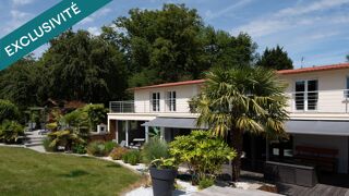  Maison à vendre 9 pièces 385 m²