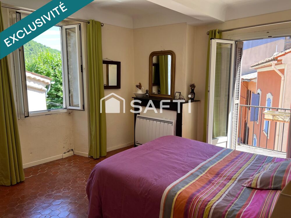 Vente Maison Une belle maison de village avec une âme certaine et beaucoup de charme; bien situé au cœur du village à proximité d       e tou Bouyon