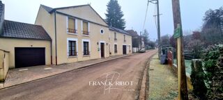  Maison à vendre 10 pièces 327 m²