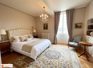  Maison  vendre 6 pices 191 m