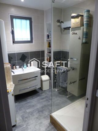  Maison � vendre 4 pi�ces 132 m�