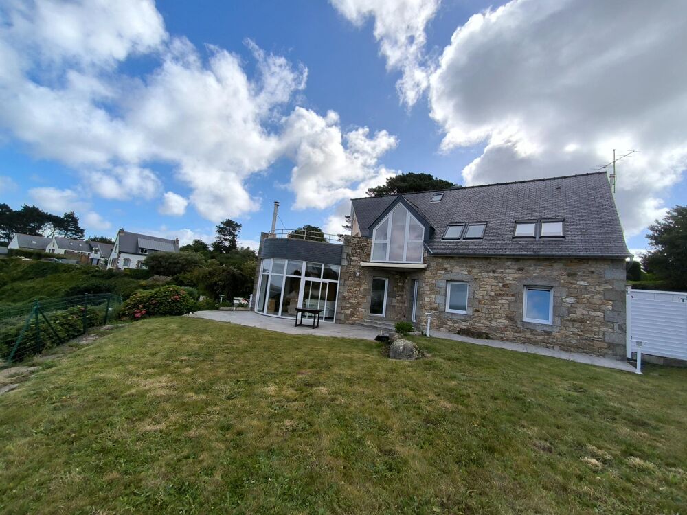 Location Maison Au calme - vue mer Trelevern