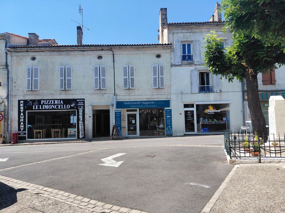 Vente Immeuble Immeuble de rapport 8 lots Place du marché Mareuil Mareuil