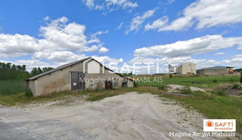 ANCIEN CHAI A REHABILITER sur terrain de 3400m²