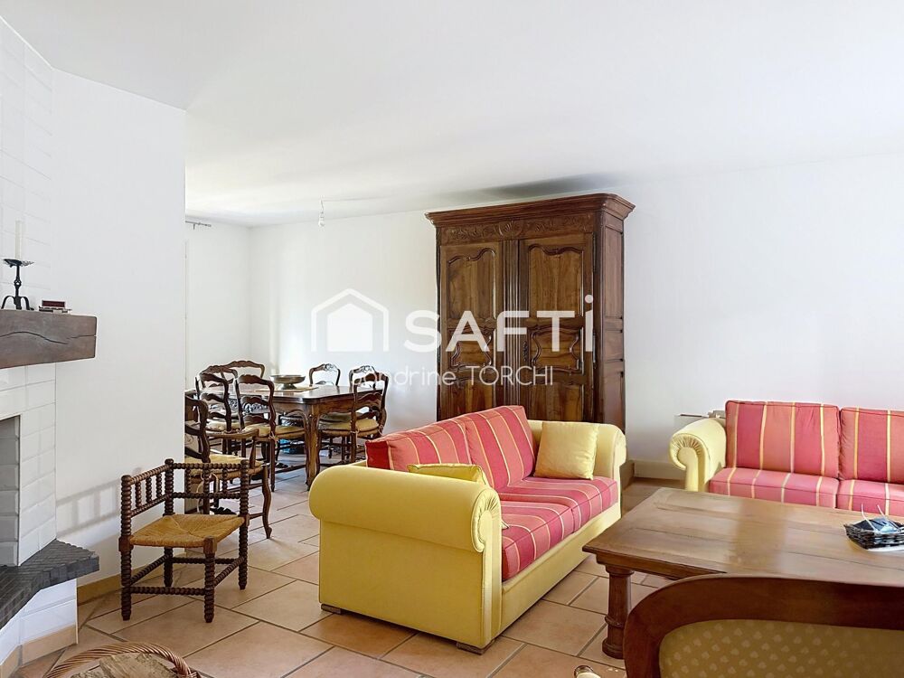 Vente Maison Charmante maison avec piscine, garage et dépendance sur 830m² de terrain à Taradeau Taradeau
