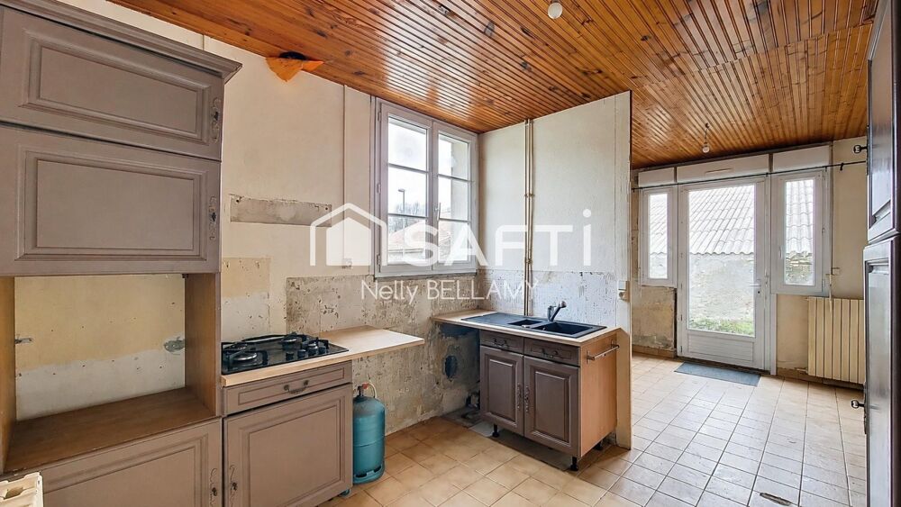 Vente Maison Maison à rénover – 110 m² – Fort potentiel – Venansault
