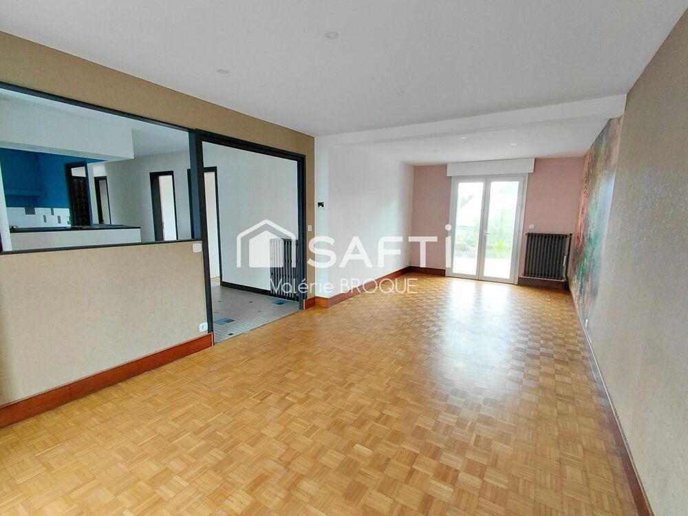 Maison rénovée deux chambres sur sous-sol total