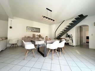  Maison  vendre 7 pices 217 m