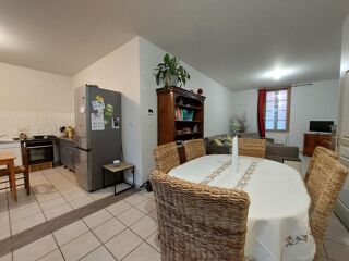  Immeuble à vendre 202 m²