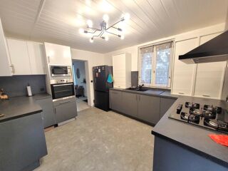  Maison � vendre 7 pi�ces 140 m�