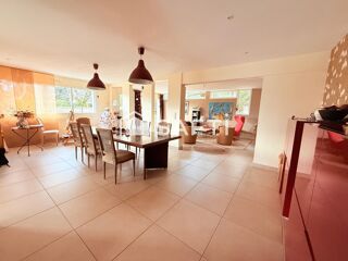  Maison � vendre 12 pi�ces 364 m�