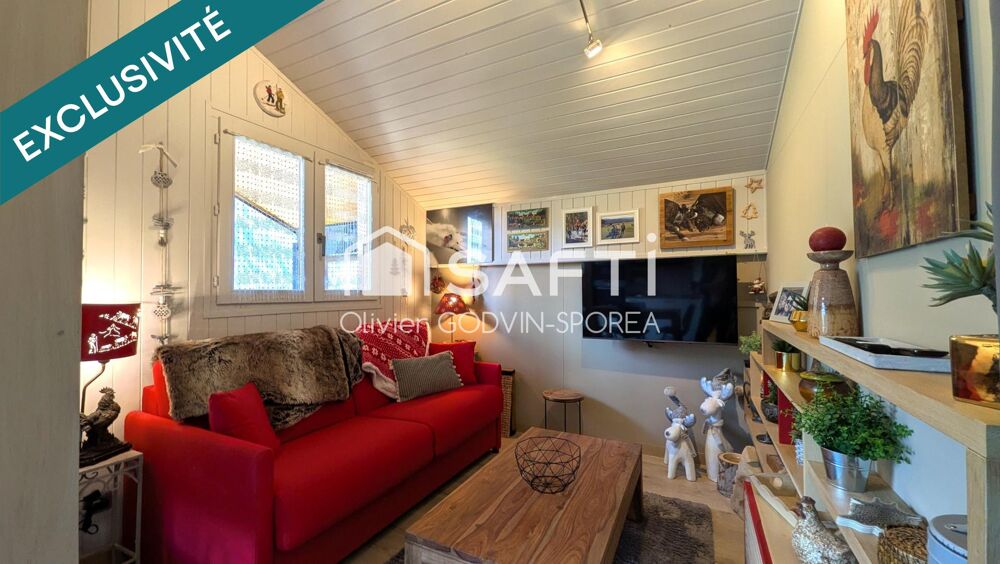 Découvrez ce bijou de 59m², situé au 4e étage d'une résidence baignée de soleil. Ce bien rare allie luxe, confort moderne et vue