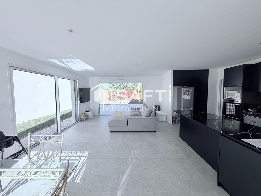 Vente Maison PAVILLON PLAIN PIED 4 CHAMBRES DONT UNE SUITE PARENTALE ET GARAGE A COULON ! Coulon