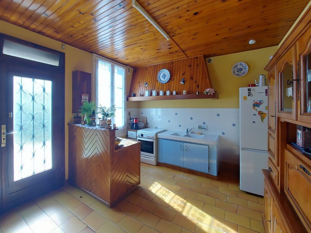 Vente Maison Maison  proche de Septeuil et de ses commodités. Rosay