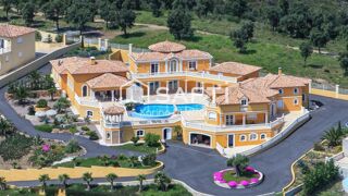  Maison � vendre 12 pi�ces 700 m�