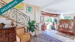  Maison � vendre 6 pi�ces 205 m�