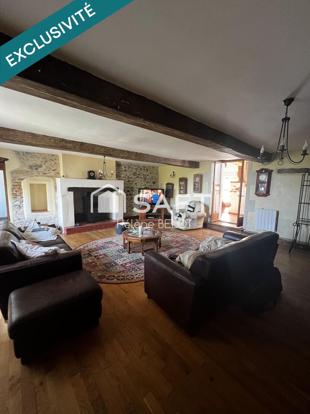 Maison 7 pièces 240 m² · à Chantonnay · 240 m² · 195 000 €