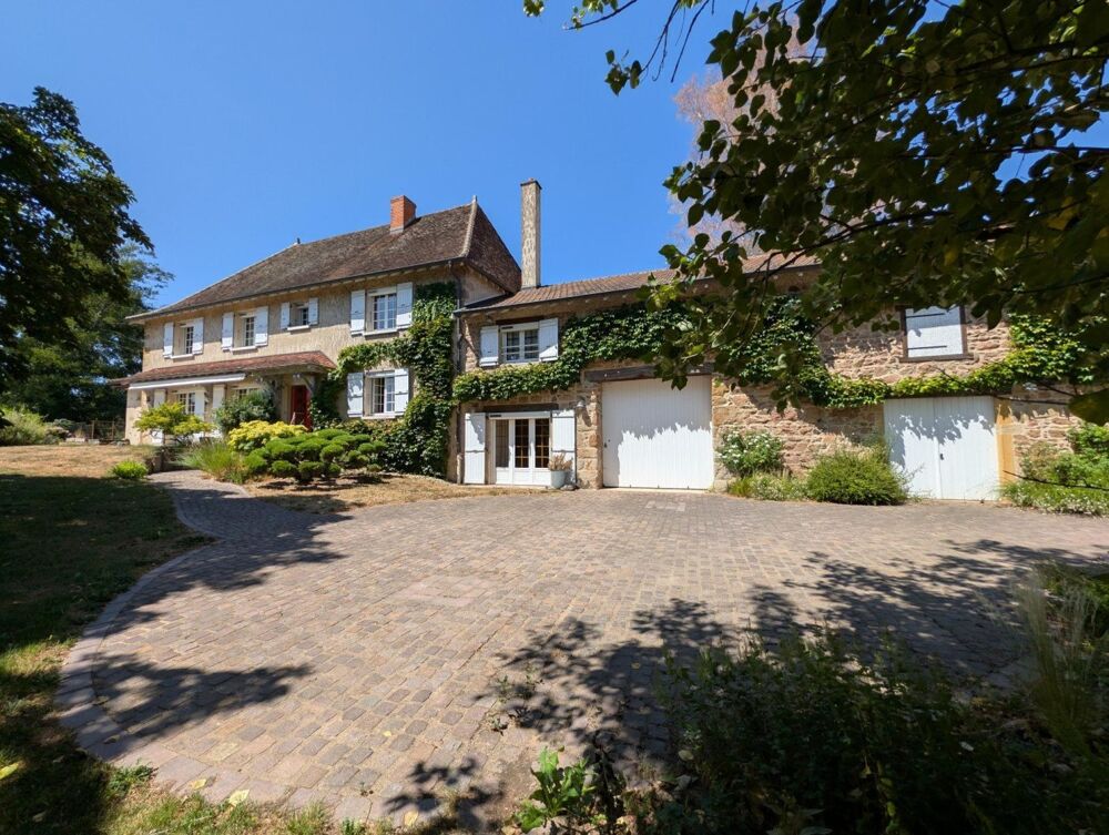 Vente Maison Ancien moulin avec parc, étang et piscine La clayette