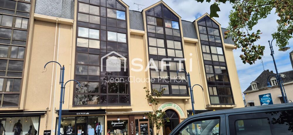 RARE À LA VENTE ENSEMBLE DE DEUX APPARTEMENTS EN PLEIN CENTRE-VILLE DE MAYENNE