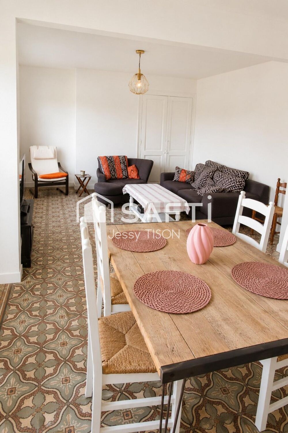 Maison rénovée avec charme et authenticité