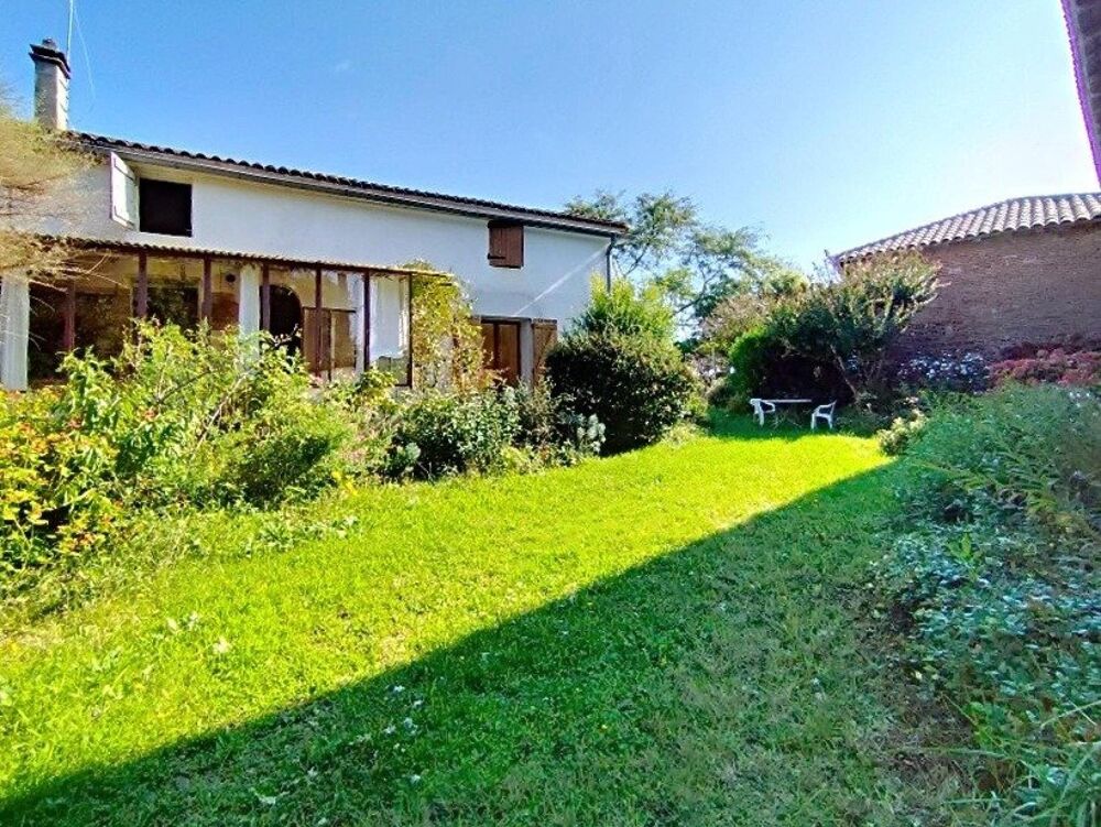 Ferme - T7 - 177m²