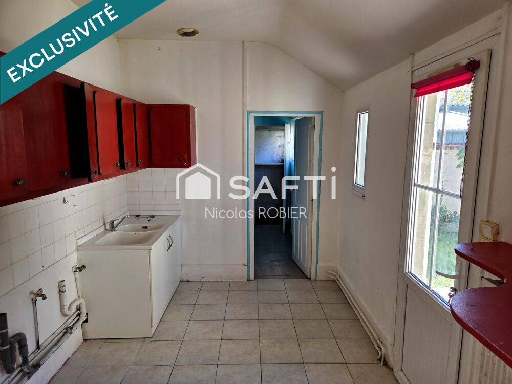 Vente Maison Plain pied deux chambres jardinet et cave proche gare ! Niort