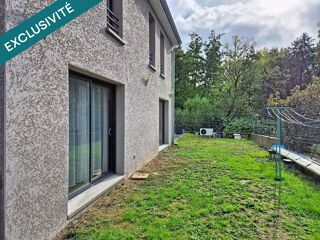 Vente Maison SOURCIEUX-LES-MINES – MAISON INDIVIDUELLE DE 105 M² – 3 CHAMBRES – PISCINE CHAUFFÉE Sourcieux-les-mines