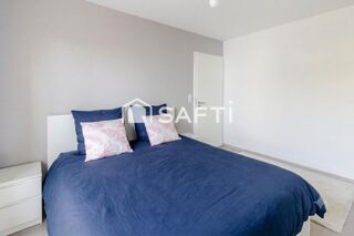  Appartement à louer 4 pièces 80 m²