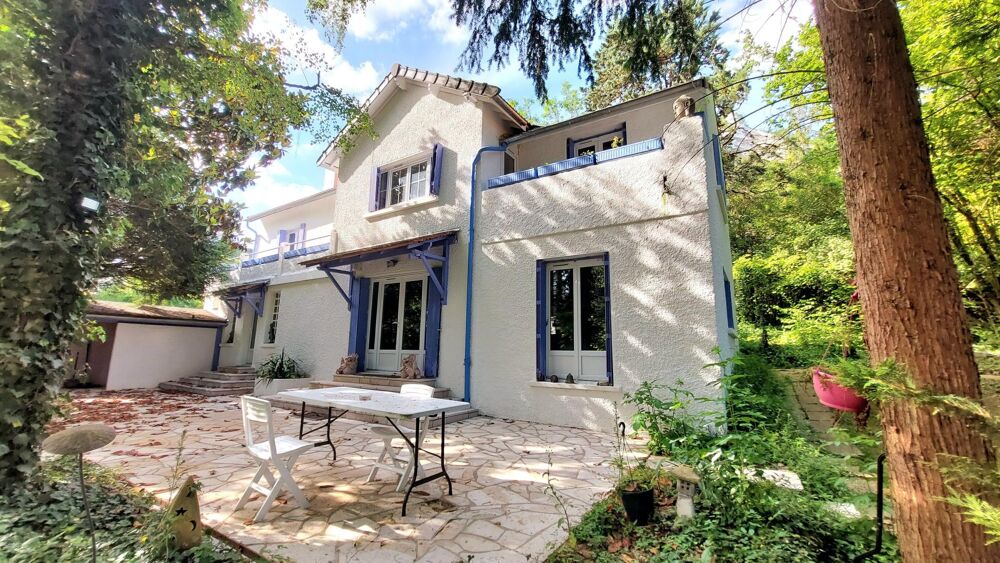 Maison de charme avec accès Seine
