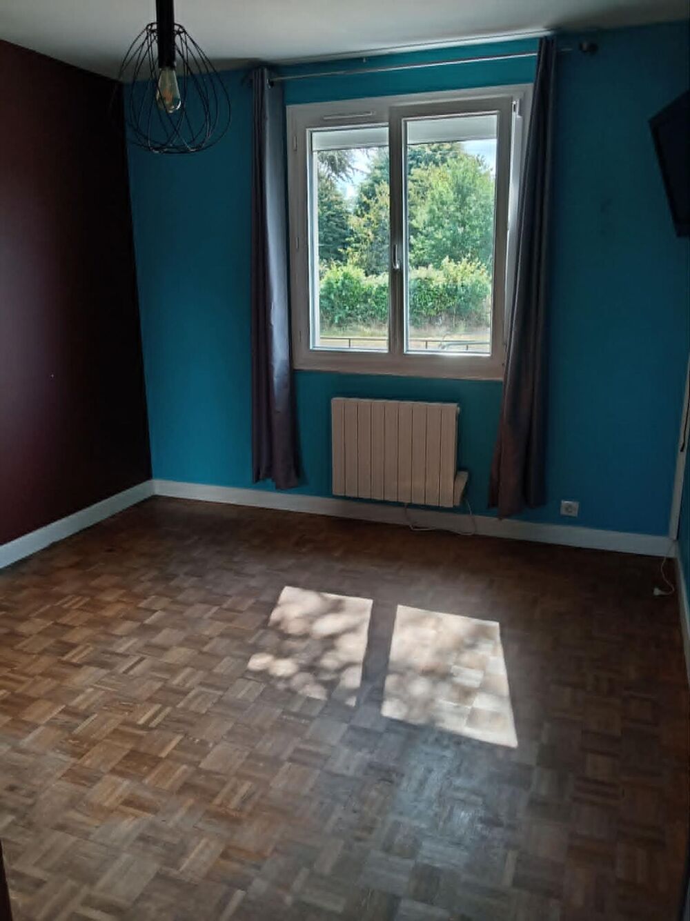 Vente Maison Cette maison est idéale pour ceux qui recherche a faire de la location saisonnière tout en étant sur place Ourouer-les-bourdelins