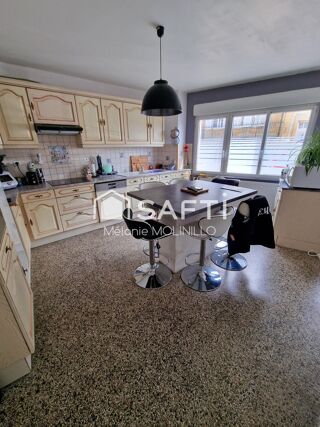  Maison à vendre 8 pièces 162 m²