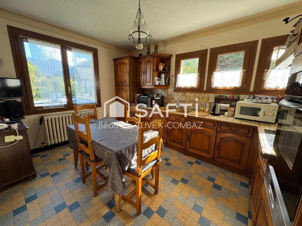 Vente Maison Maison traditionnelle 159m2 au sol. Venthon