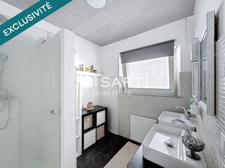  Maison  vendre 6 pices 165 m
