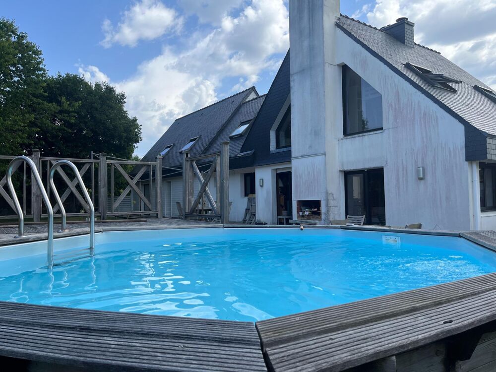 Maison contemporaine de plus de 250m2 avec piscine