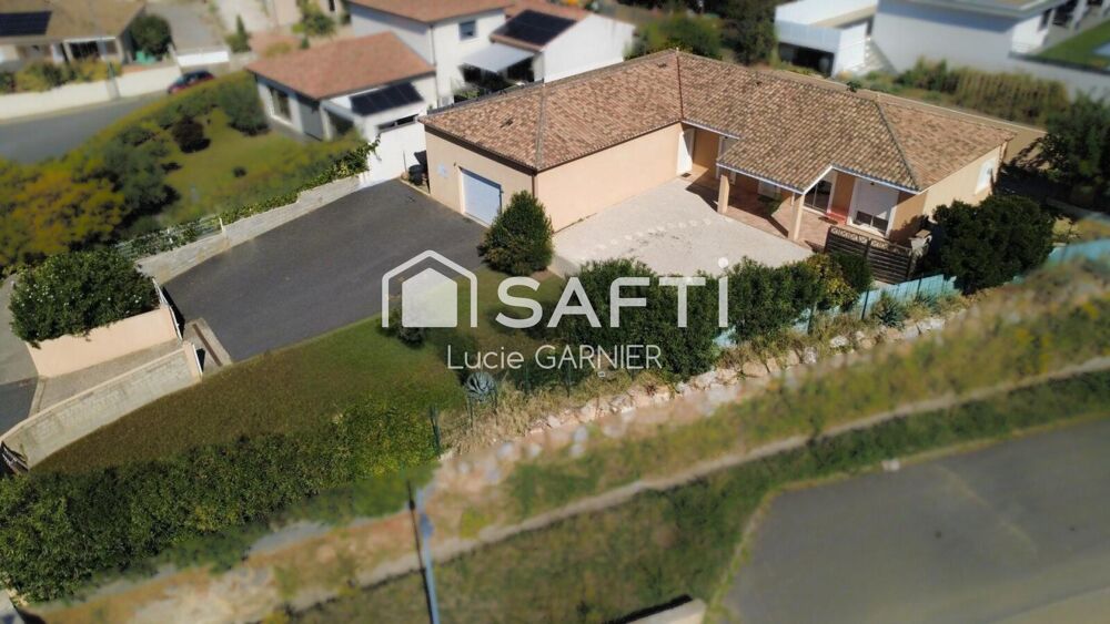 Maison plain-pied avec hangar de 138 m² et jardin