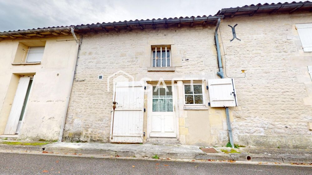 Maison en pierre à rénover  5 pièces  110 m²  Centre de Châteaubernard