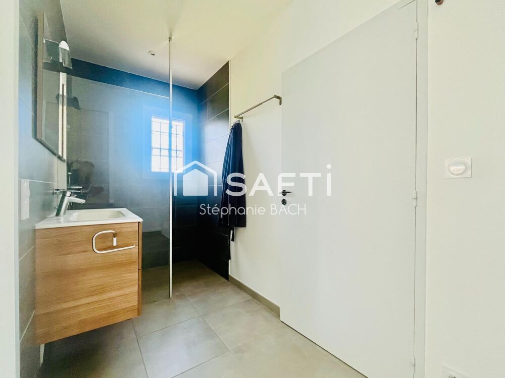  vendre  Maison La Cadire-d'Azur (83740)