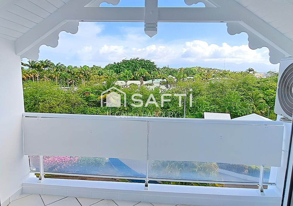 Vente Appartement SUPERBE APPARTEMENT 4 PIECES DUPLEX AVEC VUE MER Baie-mahault