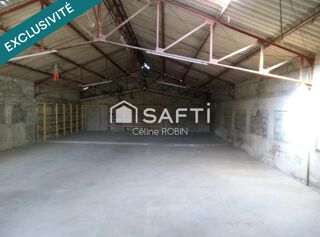  Immeuble à vendre 180 m²