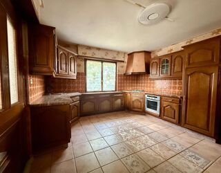  Maison � vendre 9 pi�ces 274 m�
