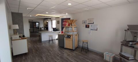   Batiment industriel de 1950 m2  Saint-Donat-Sur-L'Herbasse 