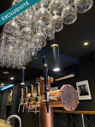  Immeuble � vendre 240 m�