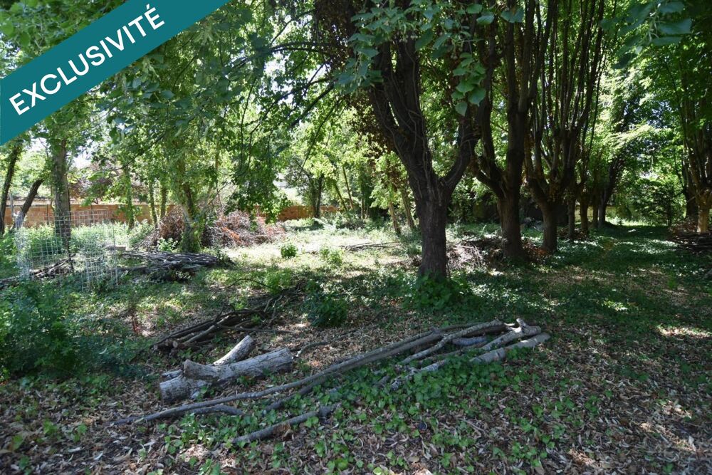 Vente Terrain Un écrin de verdure à bâtir au cœur de Joigny Joigny