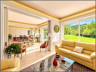  Maison à vendre 12 pièces 278 m²