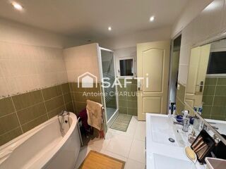  Maison � vendre 6 pi�ces 238 m�