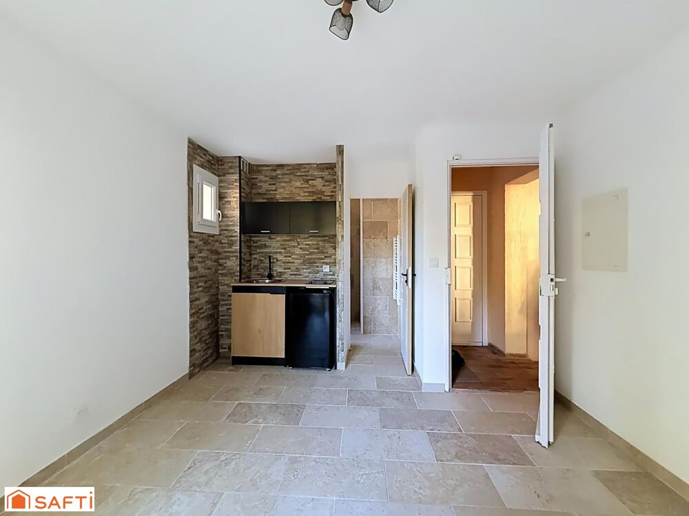 Vente Appartement BANDOL – Studio rénové de plus de 17 m² avec parking et grande cave Bandol