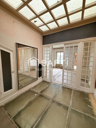  Immeuble � vendre 255 m�